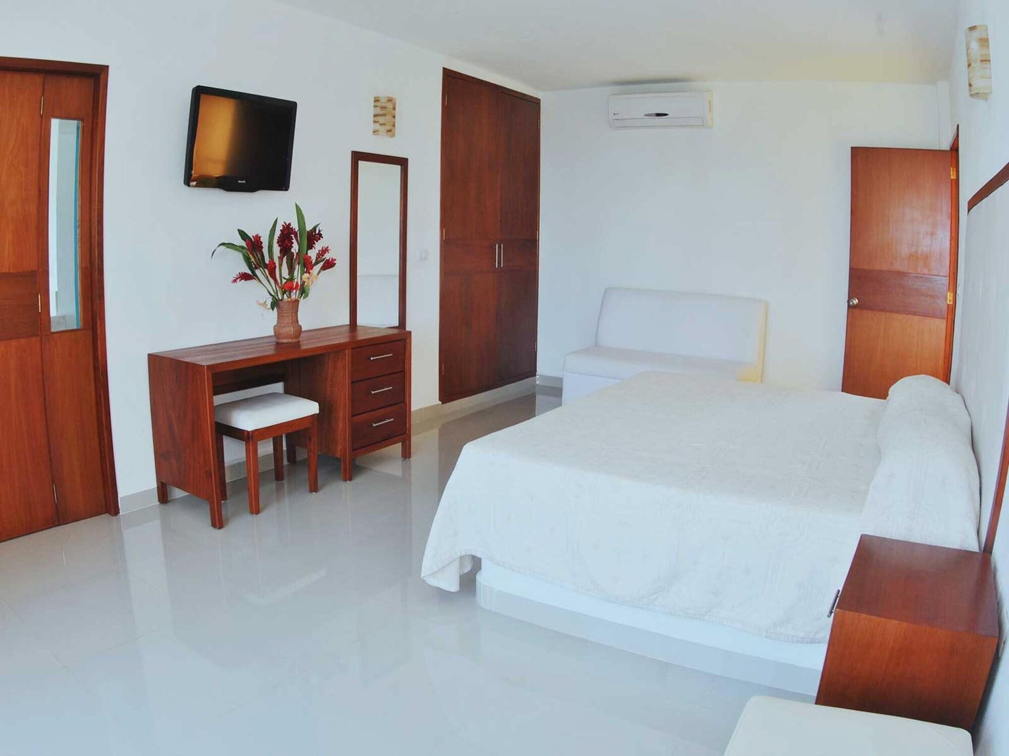 Hotel Istirincha Nautla エクステリア 写真