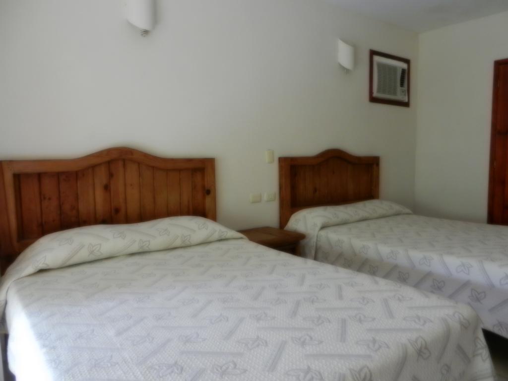 Hotel Istirincha Nautla エクステリア 写真